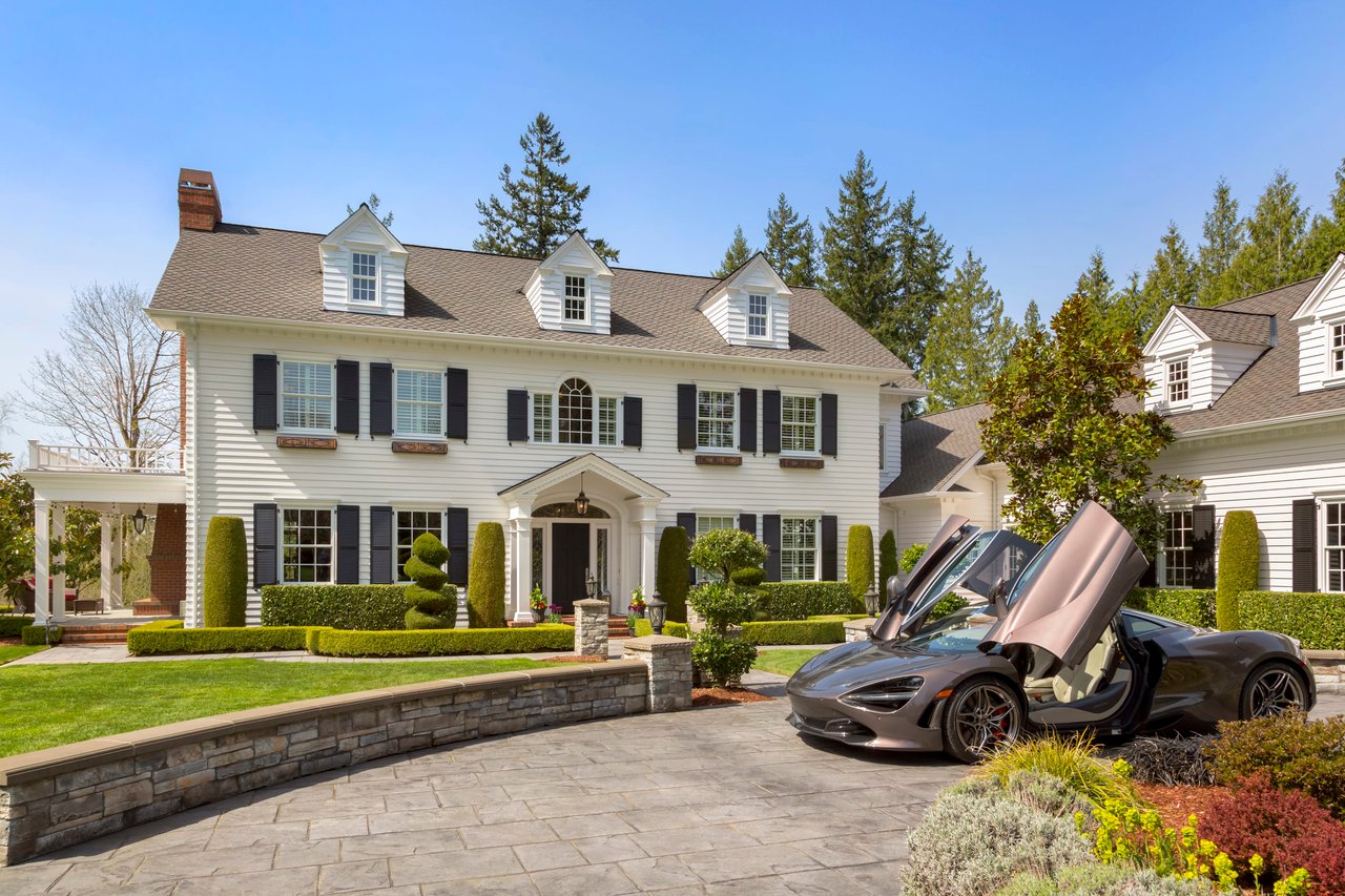 Authentic East Coast Estate Style - Redmond