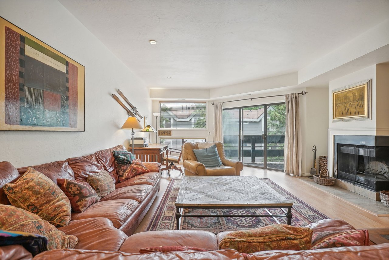 1403 Park Avenue #303