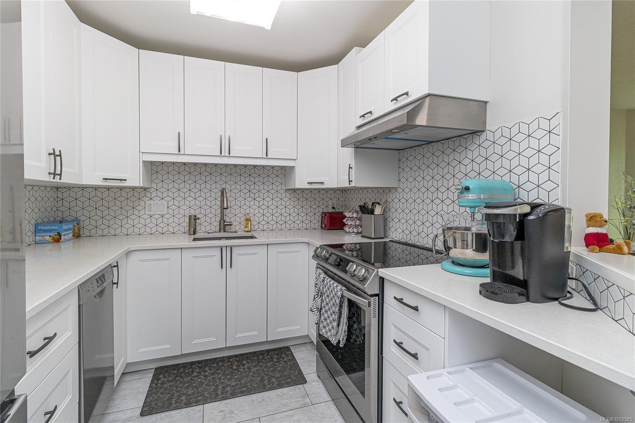 307-1519 Hillside Ave