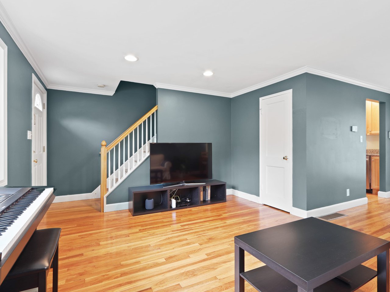 482 Summer Street