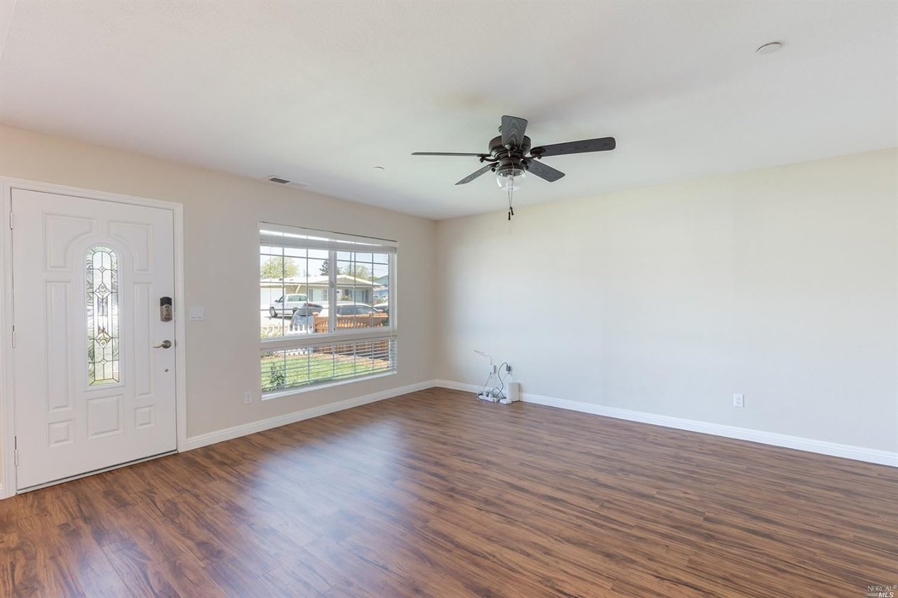 358 Stuart Dr