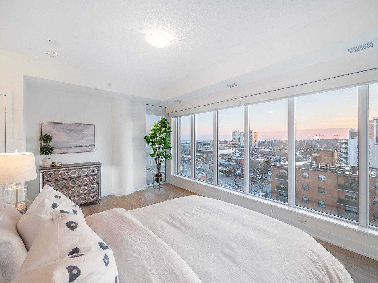 8 Ann St - Unit 605