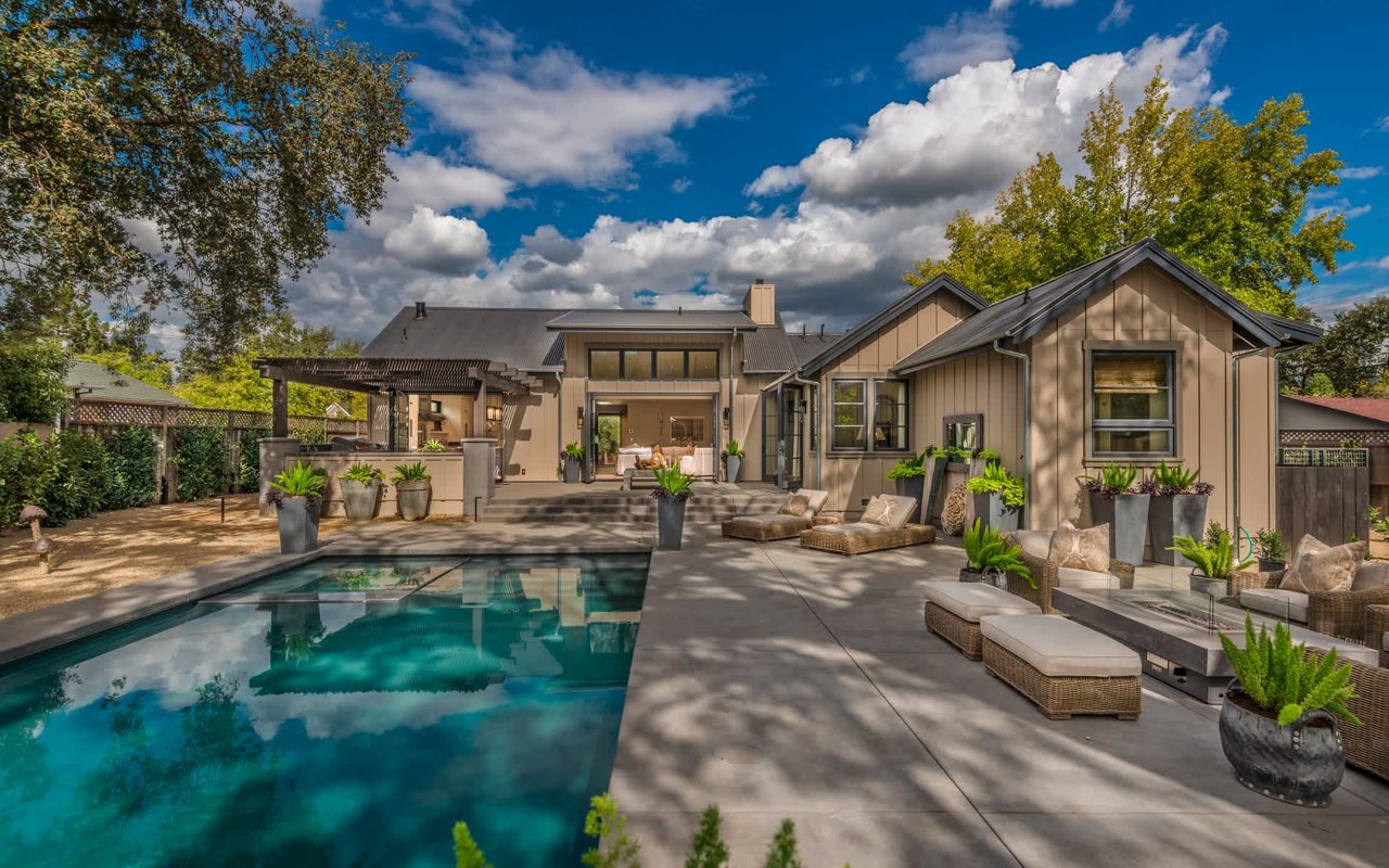 Allyn Avenue, St. Helena