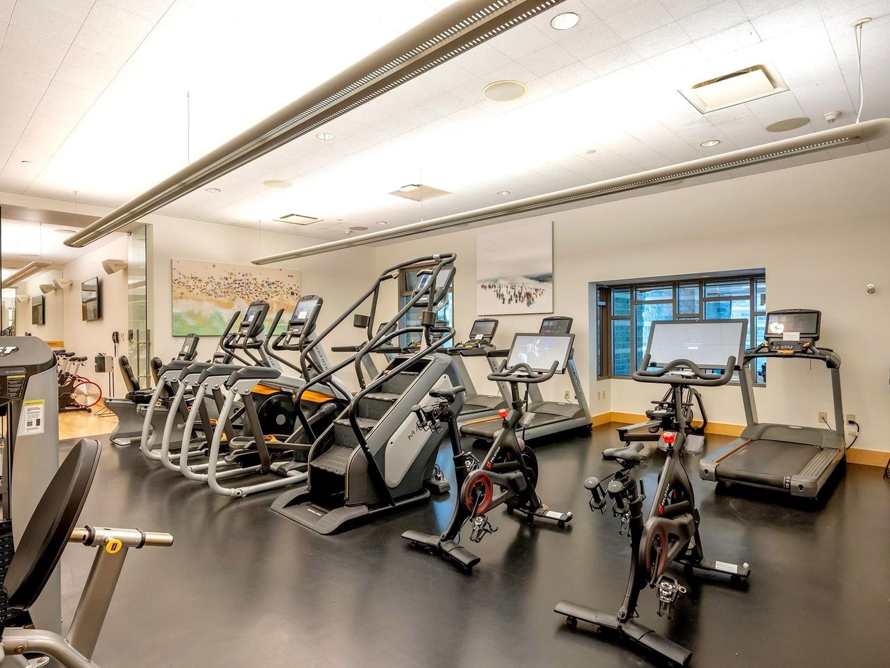 340-4591 Blackcomb Wy