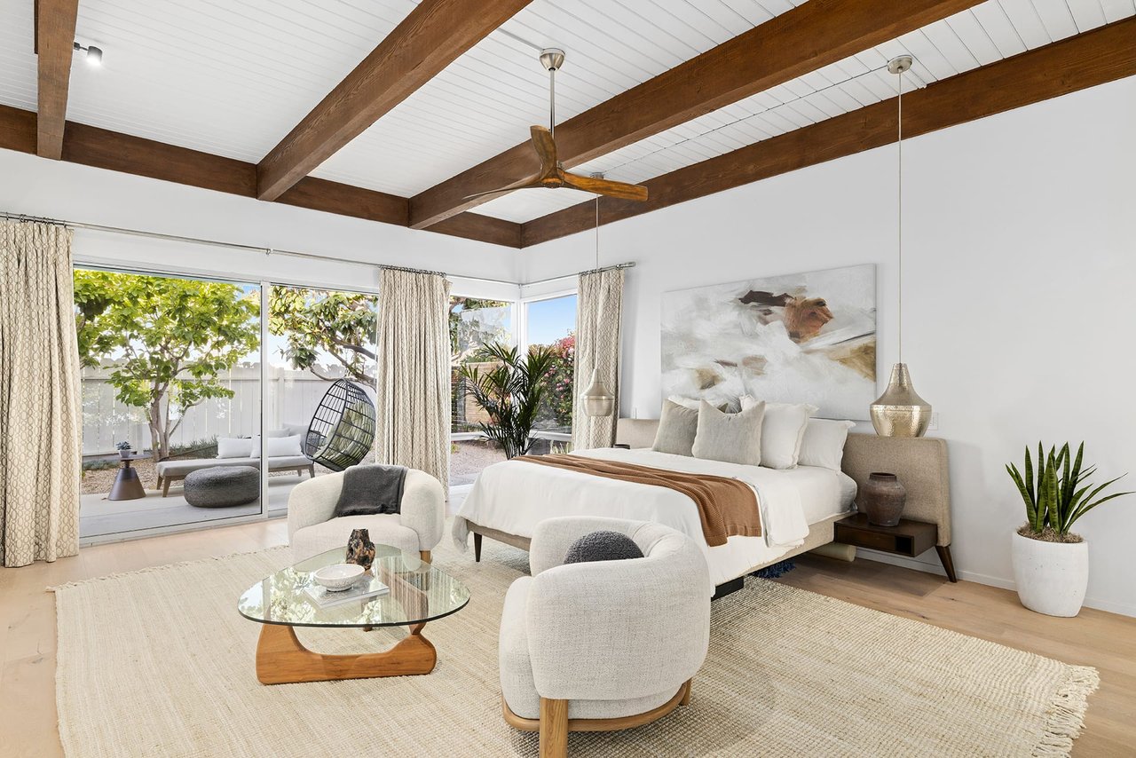1600 Galaxy Drive