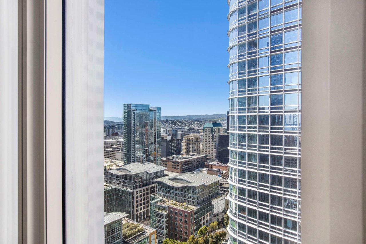 High-Floor, Two-Bedroom + Library at 301 Mission