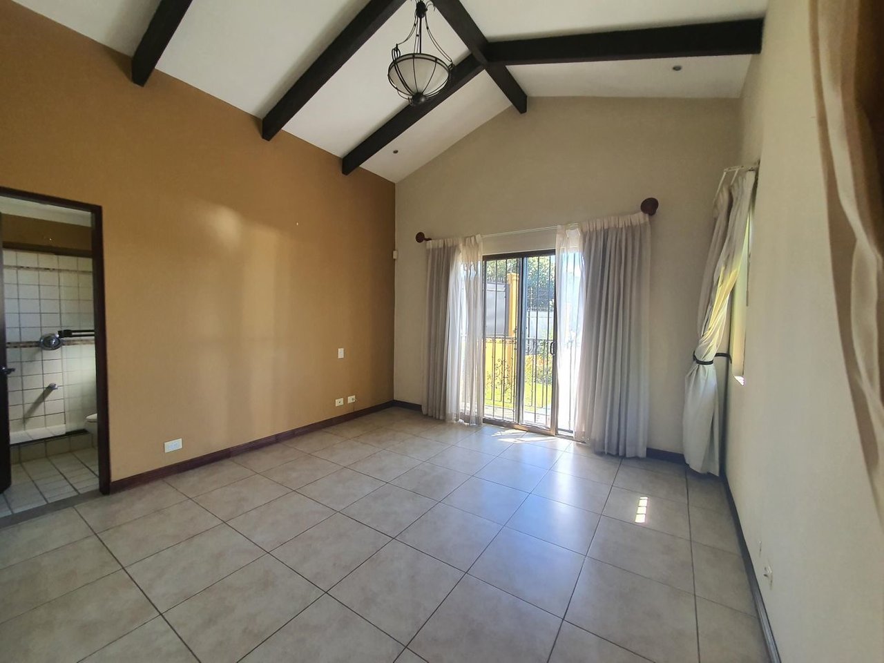 Private Mountain View Estate, Heredia