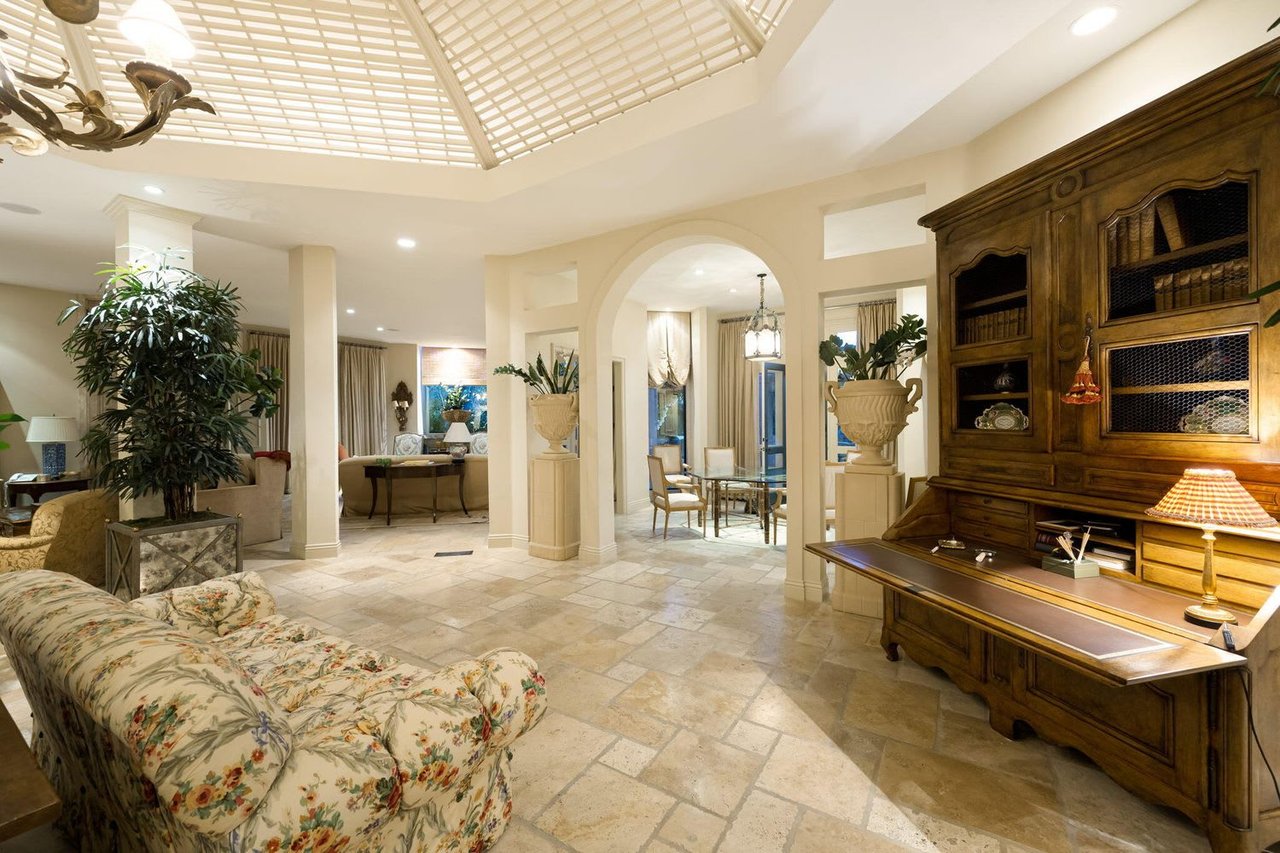 70983 Fairway Dr