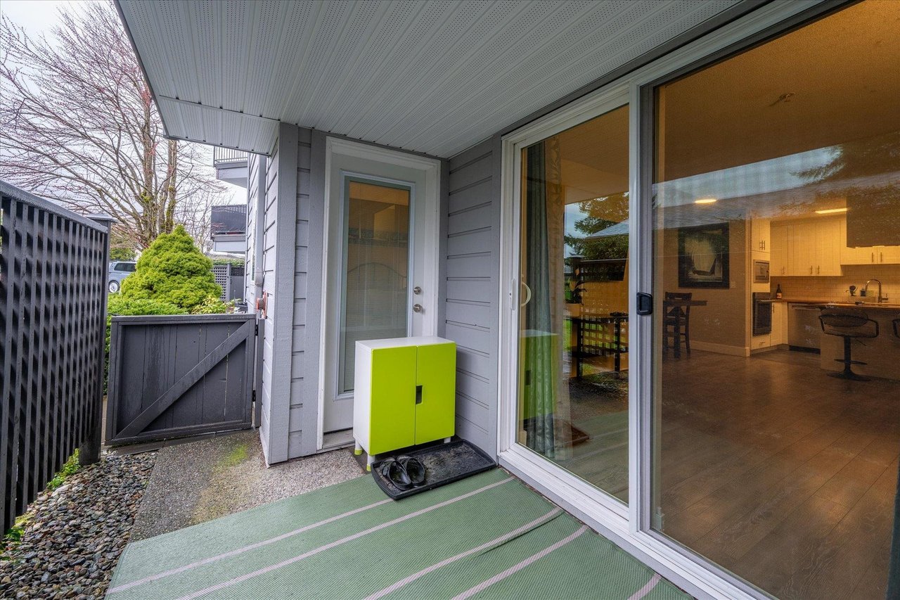 C102-40140 Willow Cres