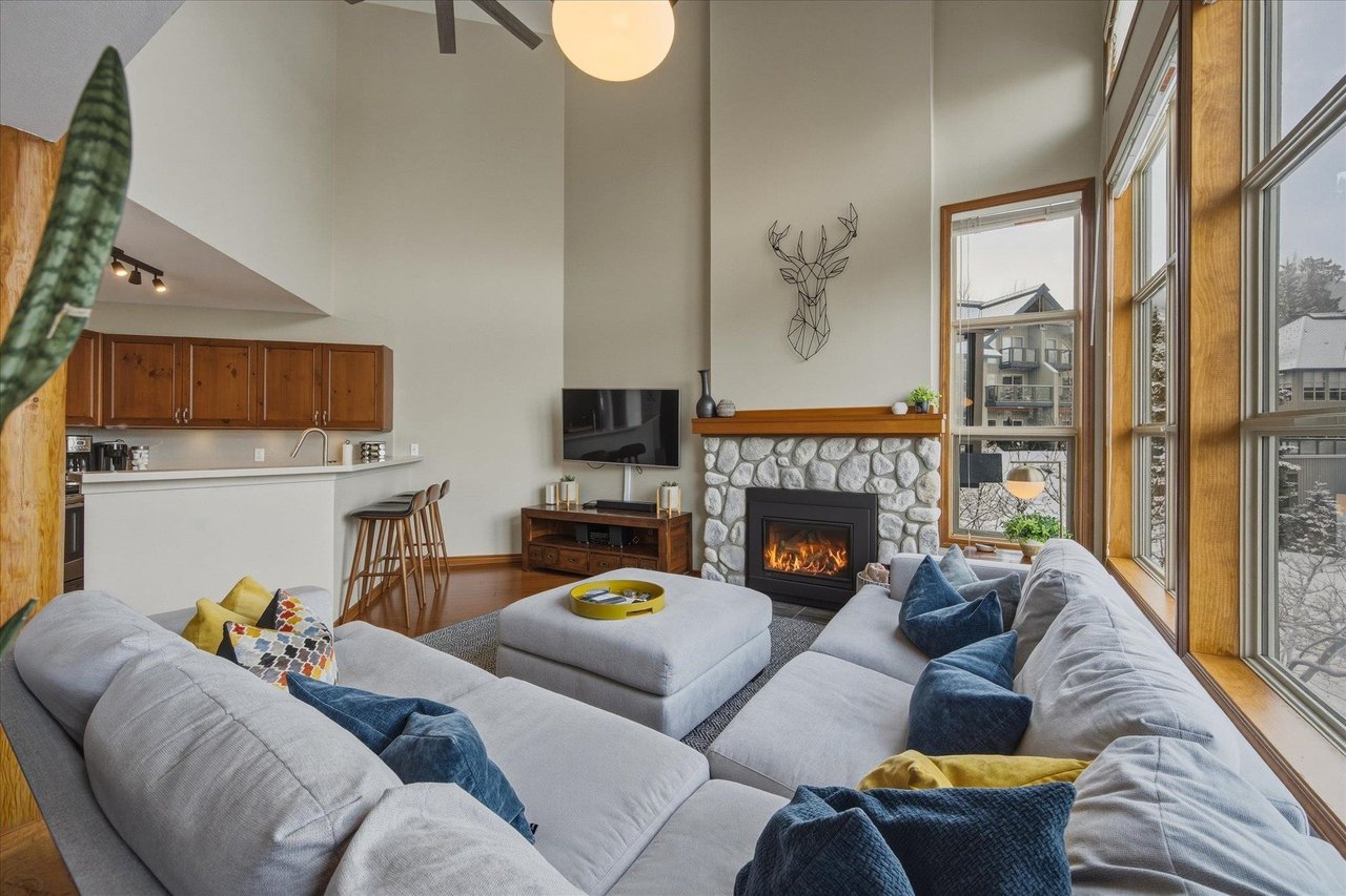 13-4644 Blackcomb Wy
