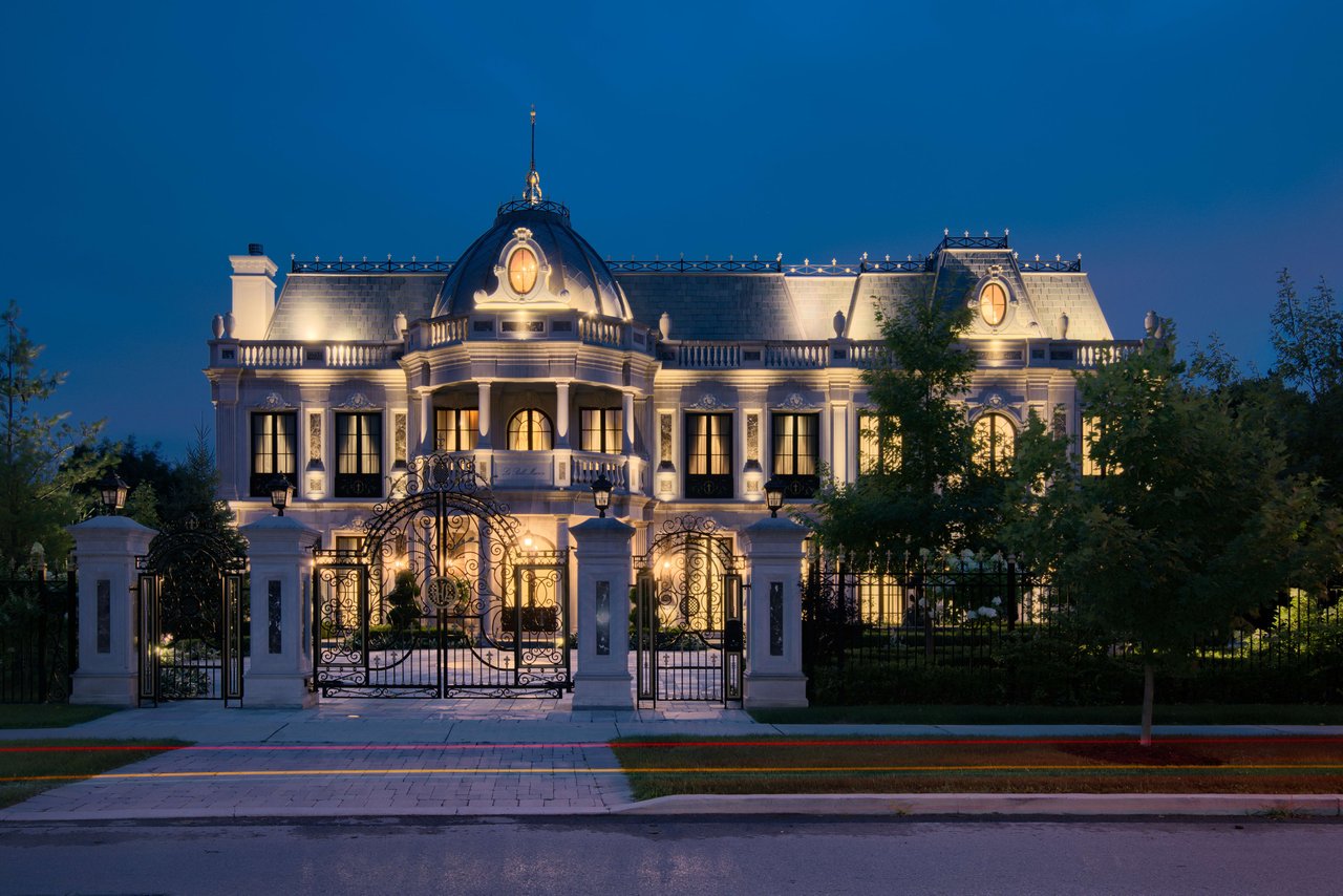 The Schitt's Creek Mansion