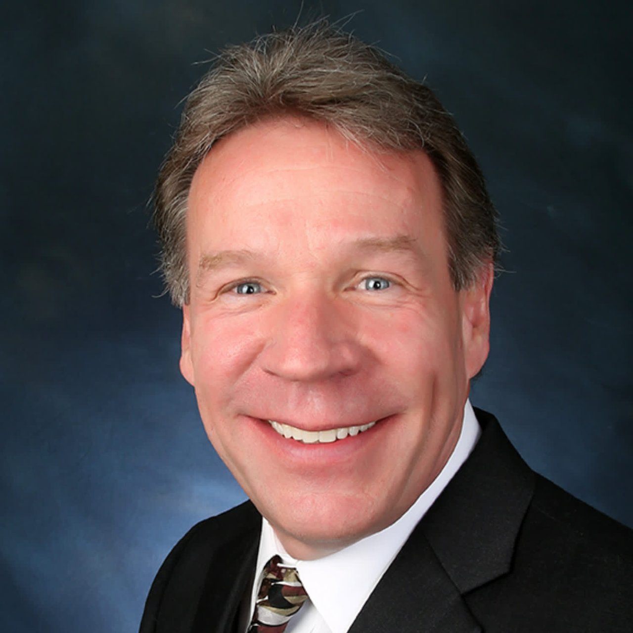 Jeffrey Heuel Elmhurst Real Estate Agent Headshot