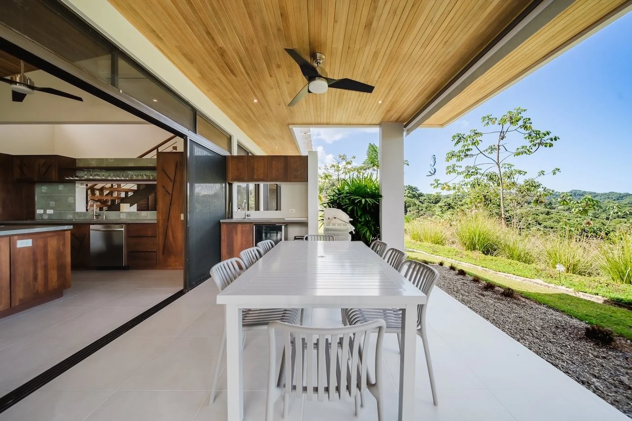 Ocean View Luxury Home, Ojochal, Puntarenas