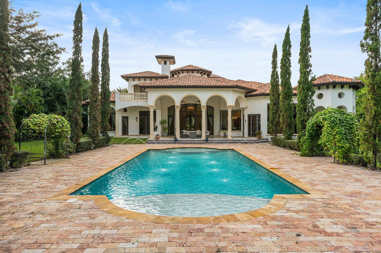 8060 Twin Lake Drive
