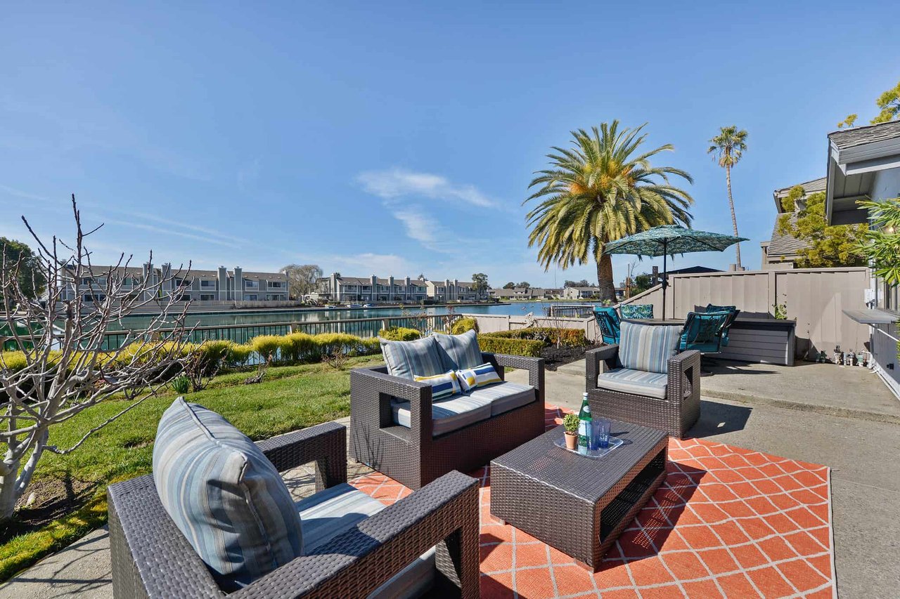 744 Coronado Ln., Foster City