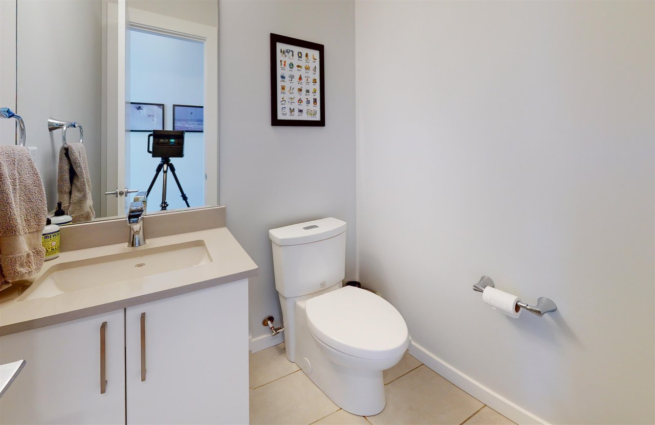 4-41333 Skyridge Pl