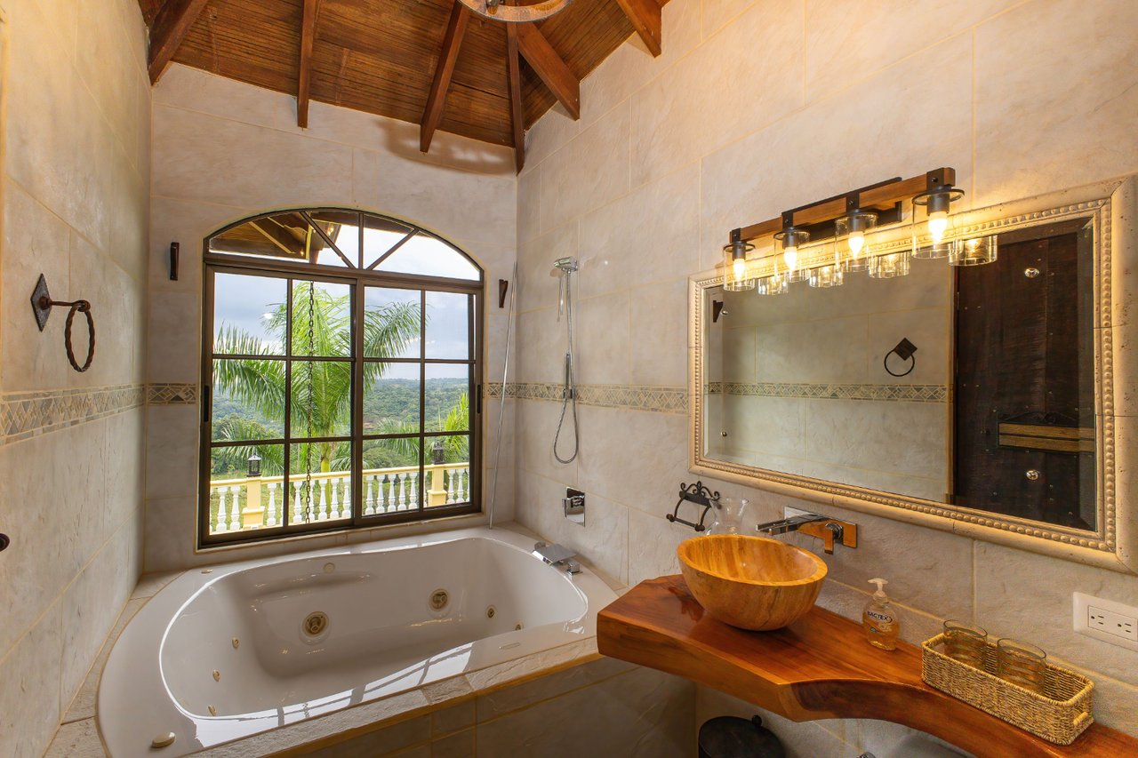 Grand Luxury Estate, Perez Zeledon, San Jose