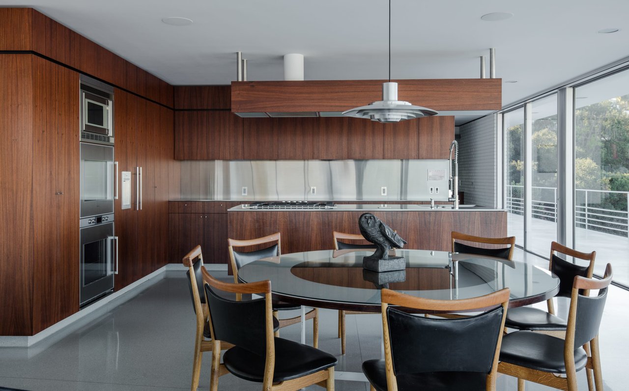 Contemporary Modern View Home