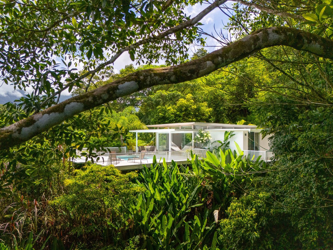 Stunning Casa Lucia, An Ocean Mountain View Gem! Finca Maranon