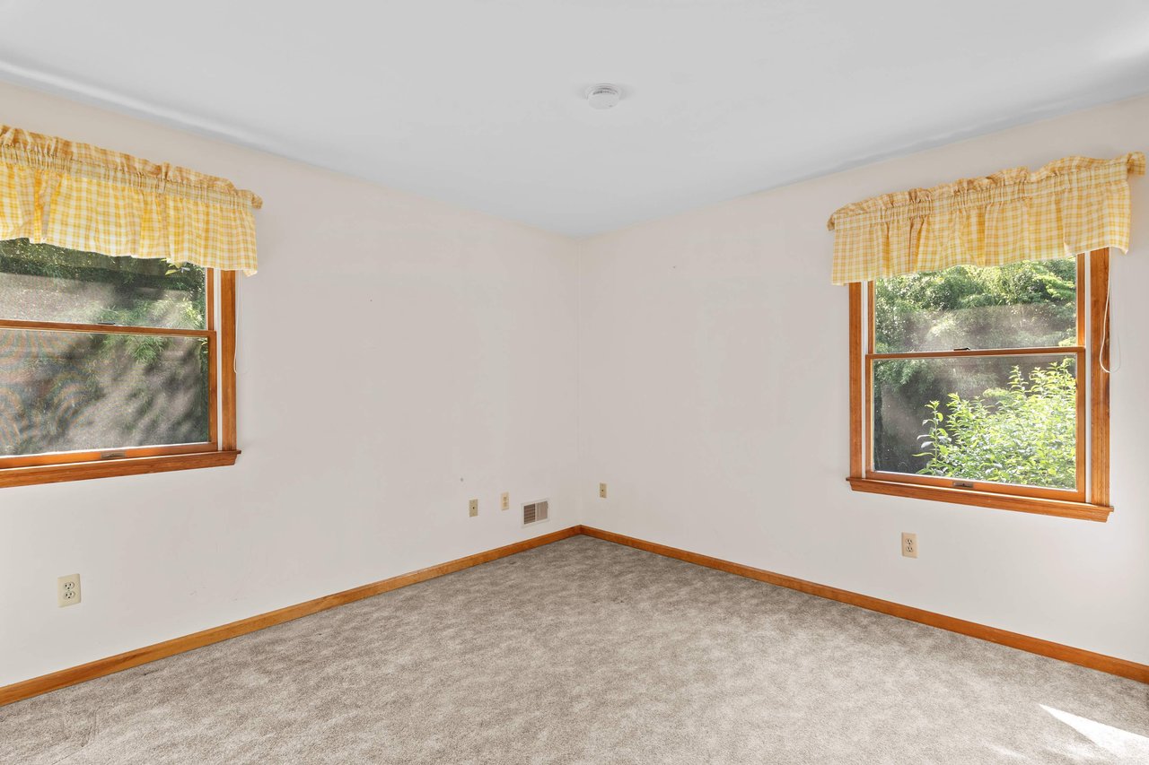 80 Russet Lane