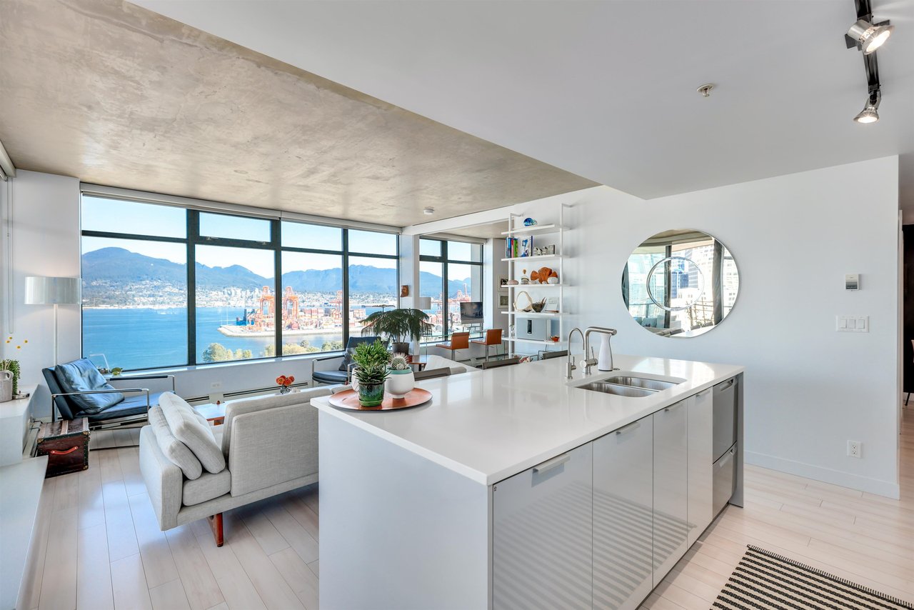 1809-108 W Cordova St