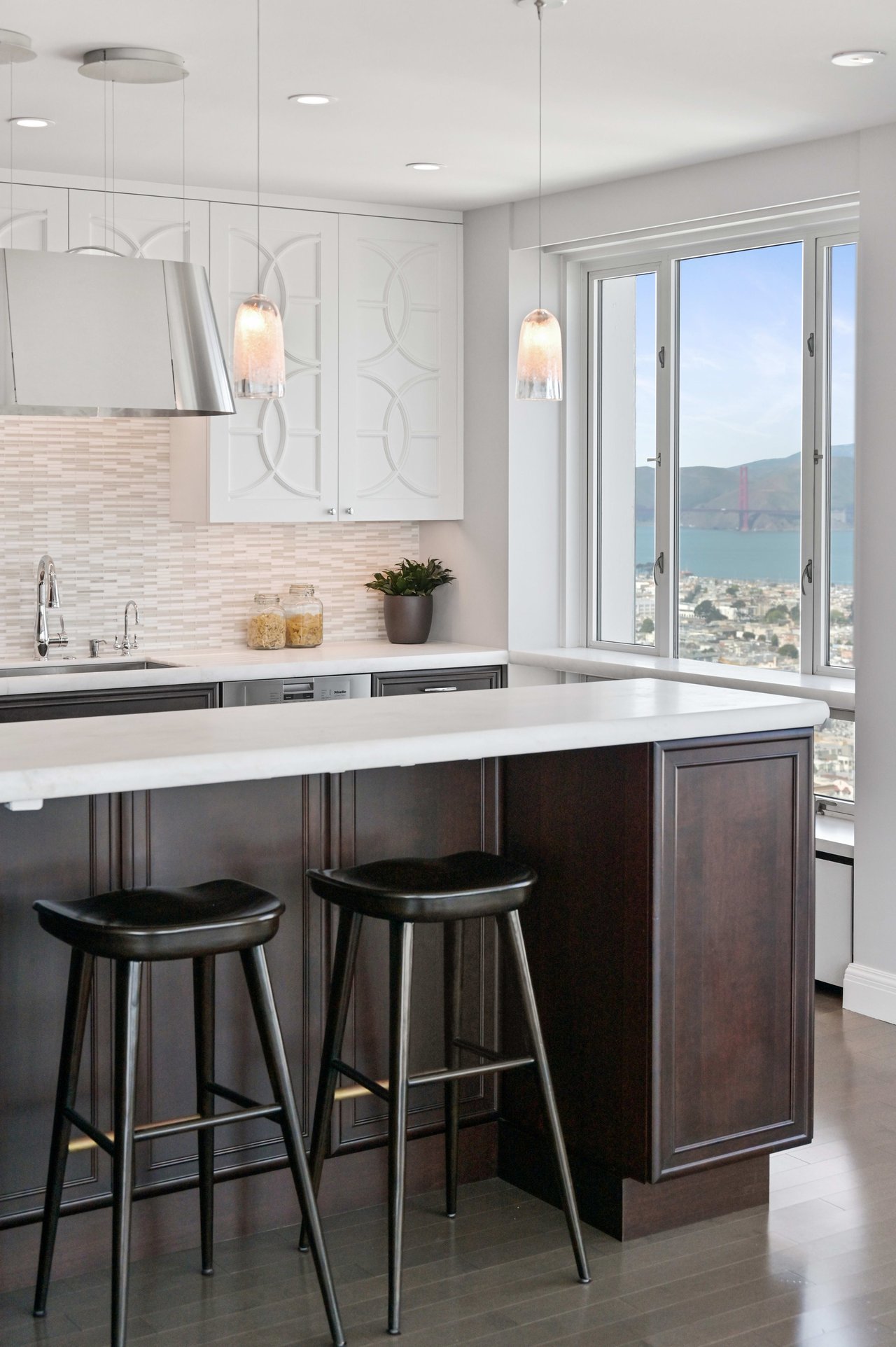 Remarkable Renovation & Rolling Landmark Views