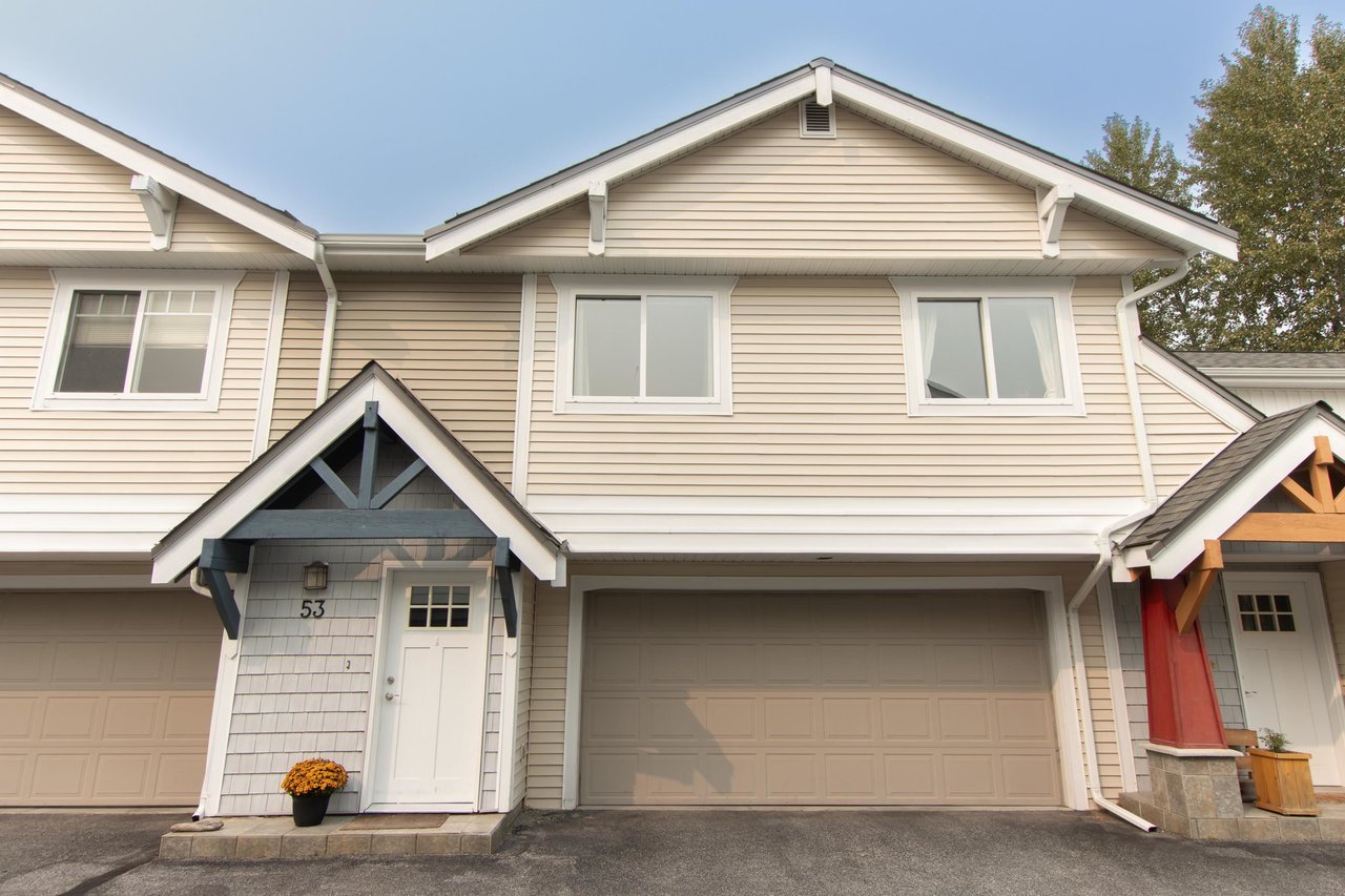 53-1821 Willow Cres