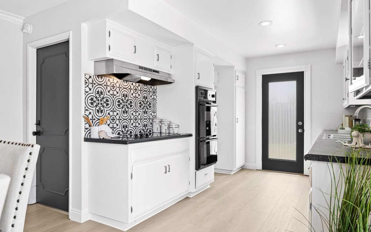 16641 Nile Circle