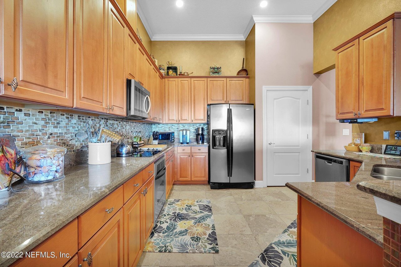 13846 ATLANTIC Boulevard 1015