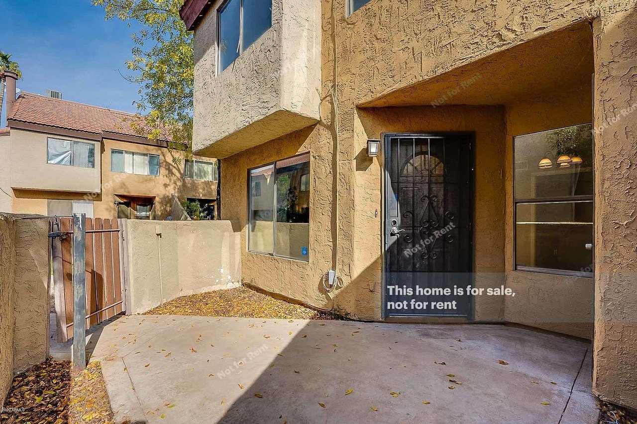 2040 S Longmore