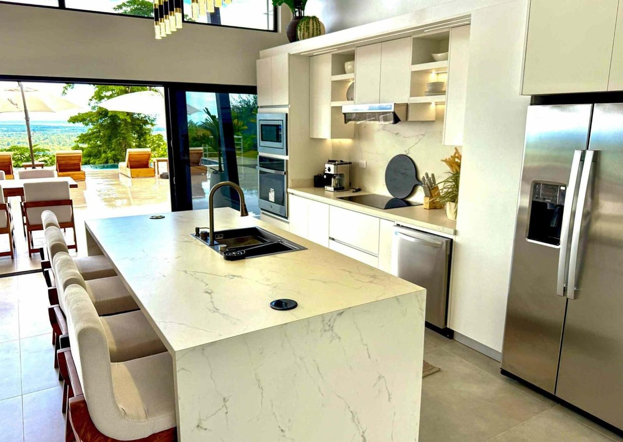 Modern Coastal View Villa, Ojochal, Puntarenas