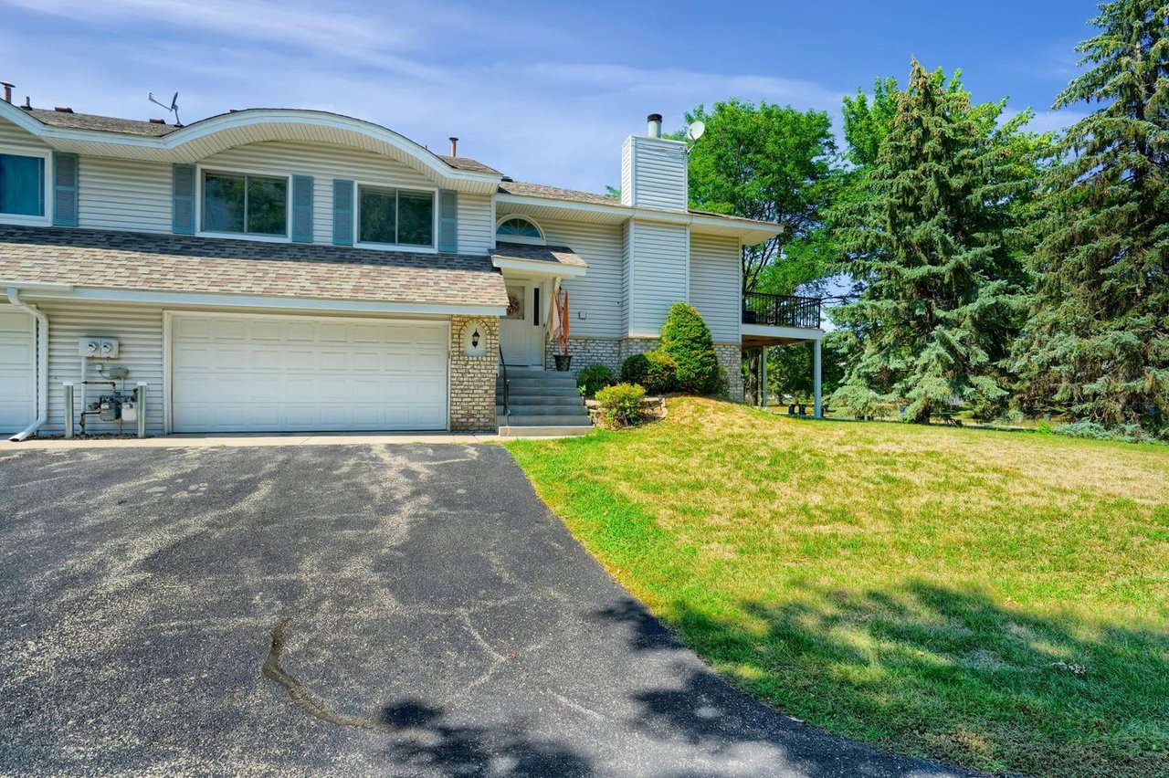 713 Evergreen Ct
