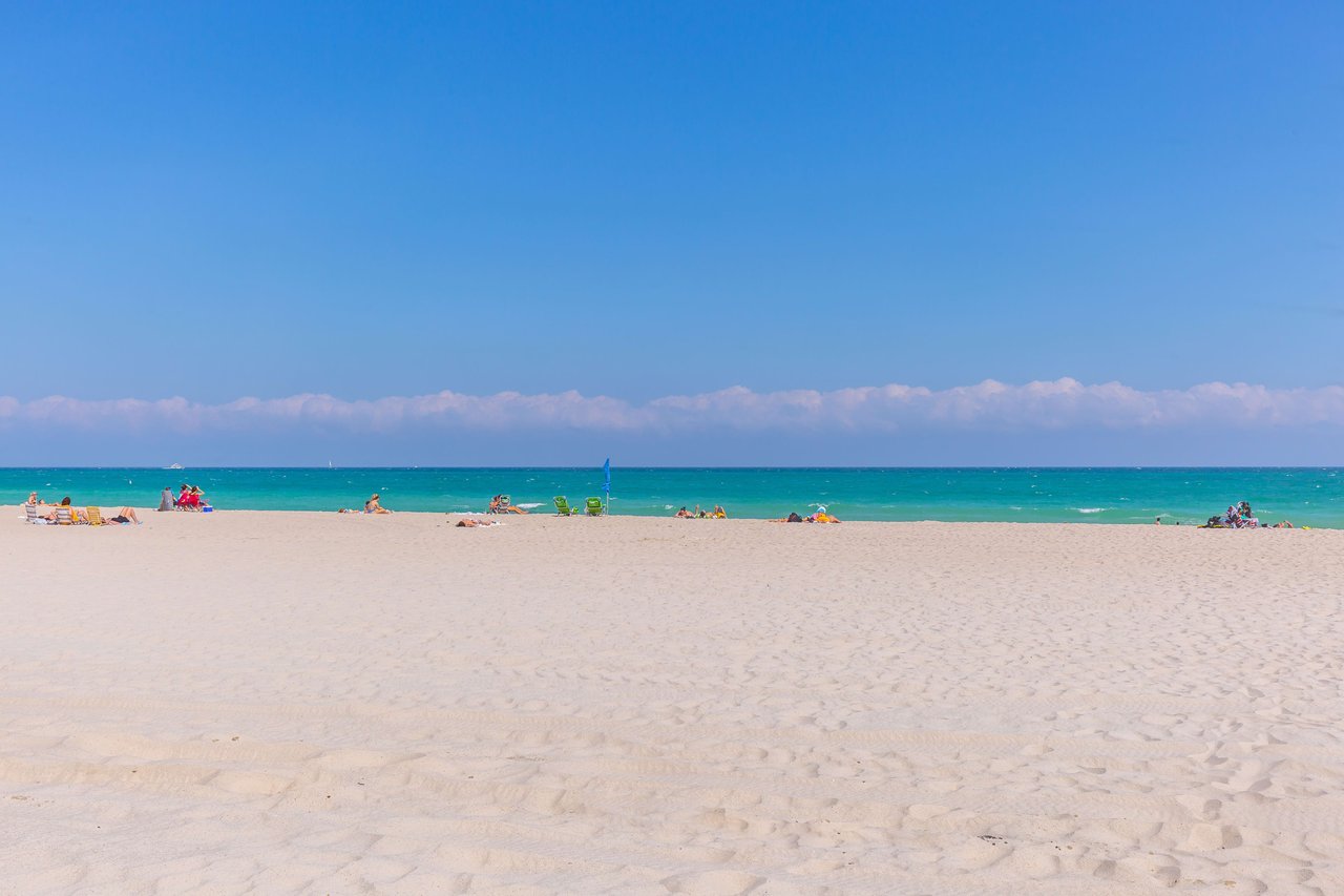 5415 Collins Ave #704 Miami Beach