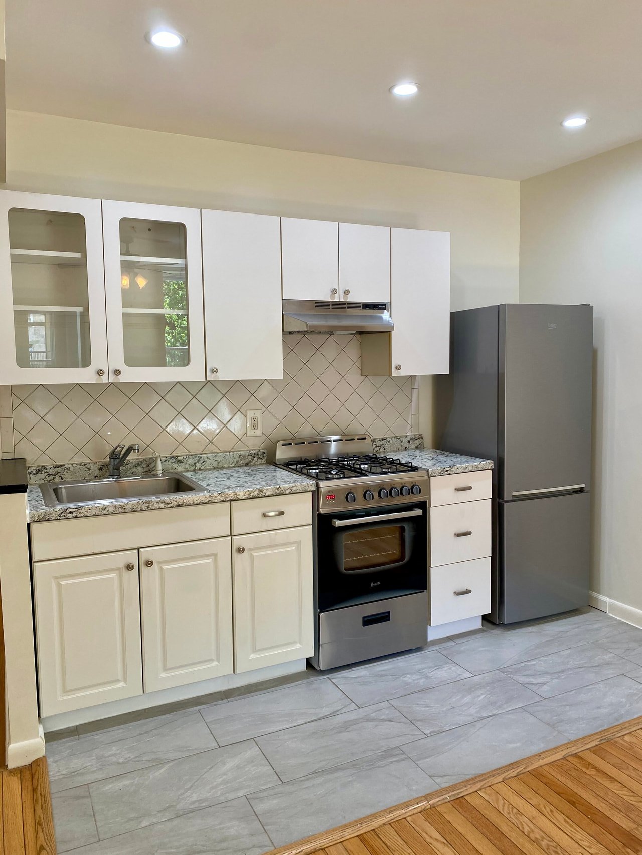 344 Lafayette Ave, #2B
