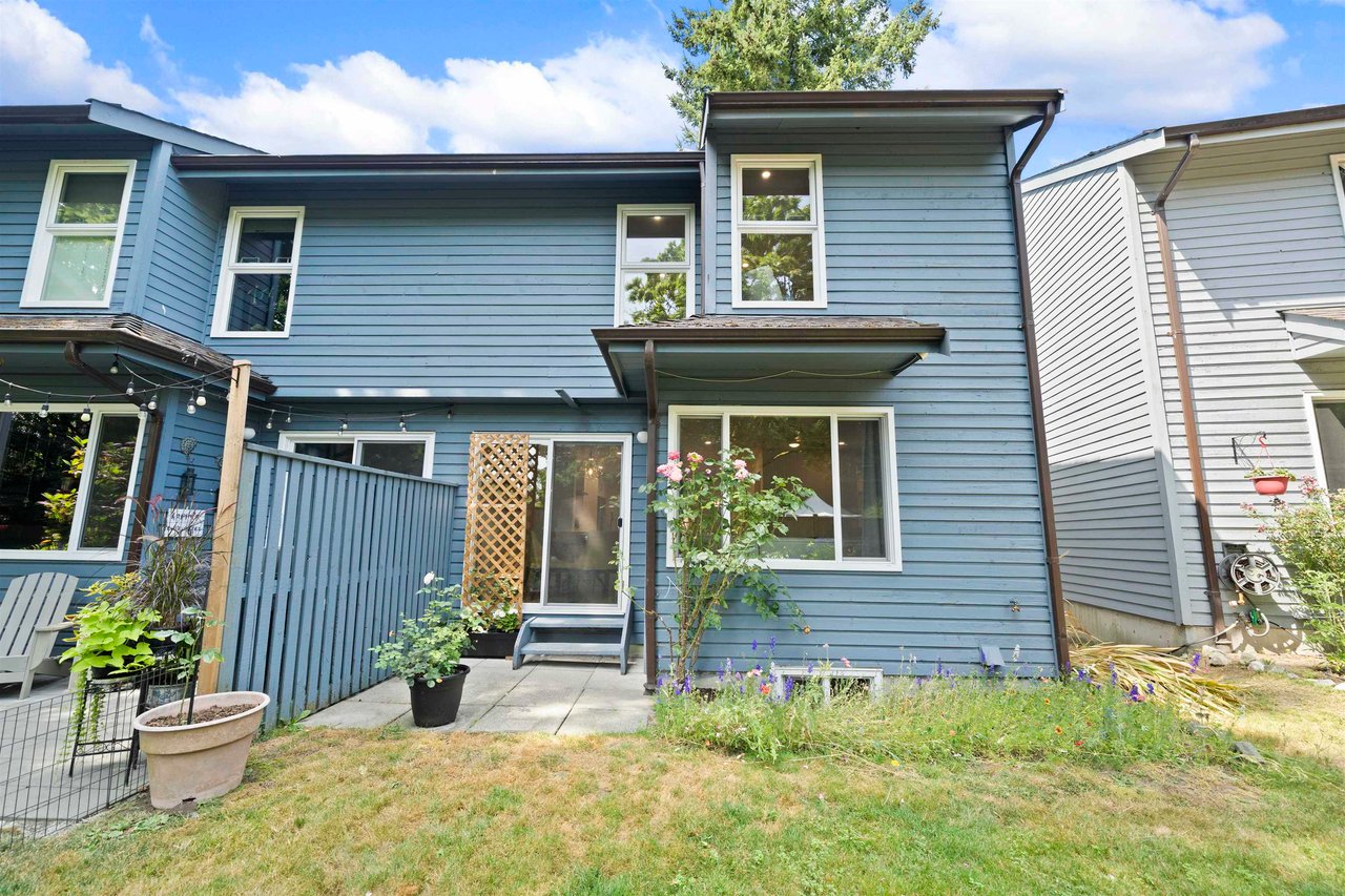 453 Carlsen Pl