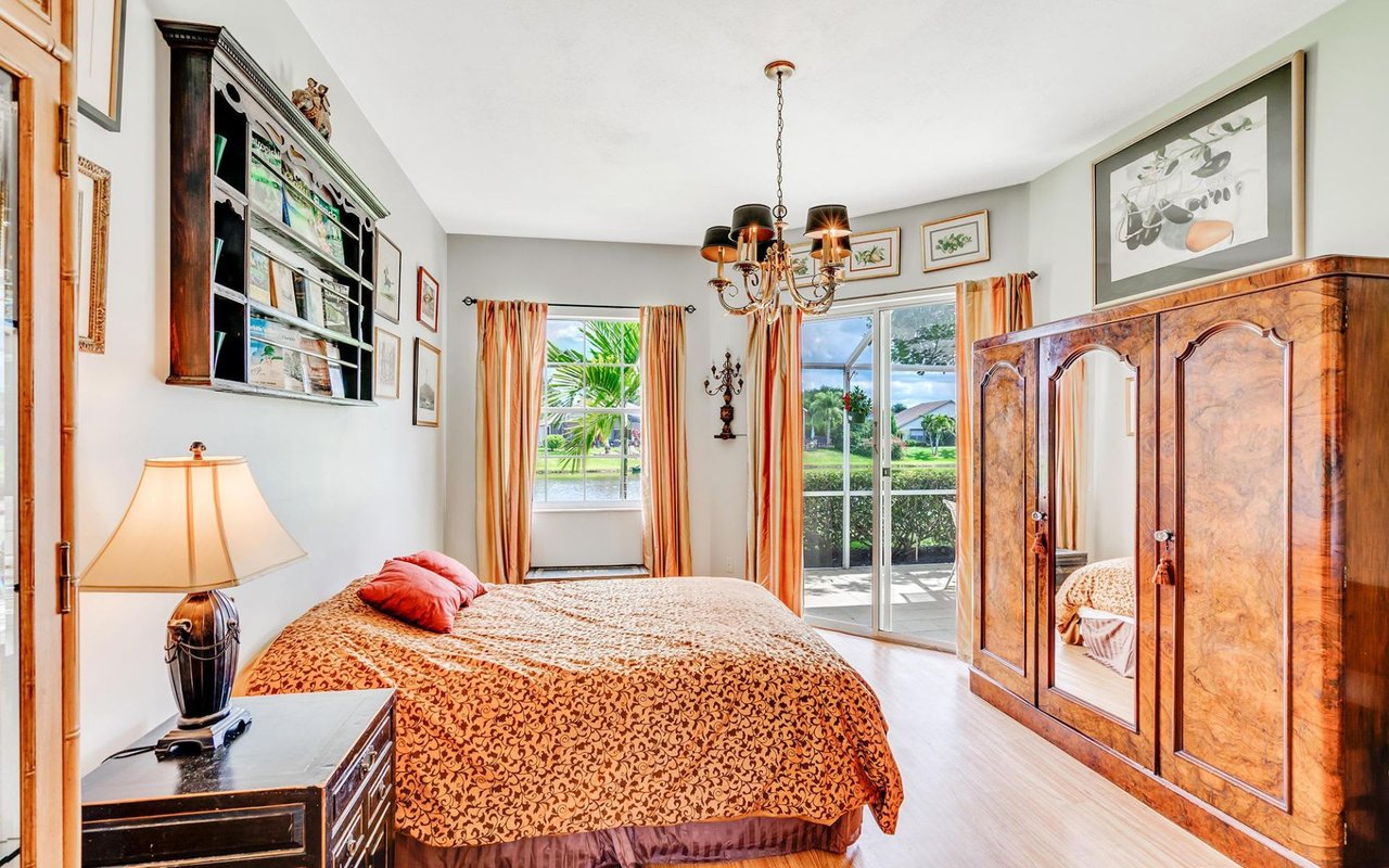 1216 Lake Breeze Dr