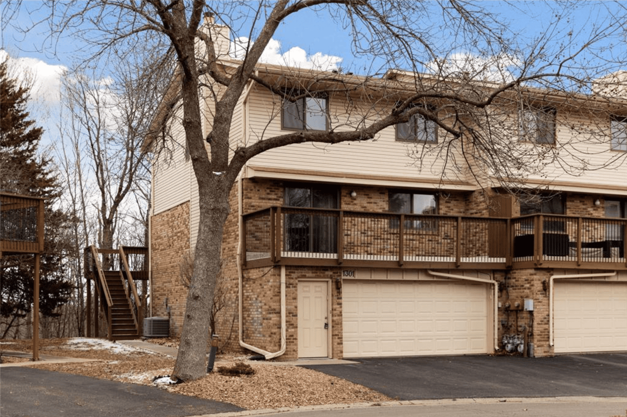 1301 Westwood Hills Rd, Saint Louis Park, MN