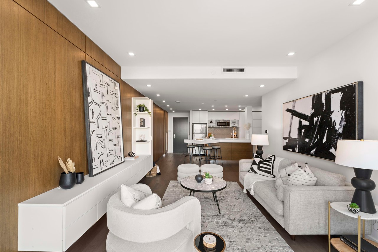 Lux Living At MYC Condos