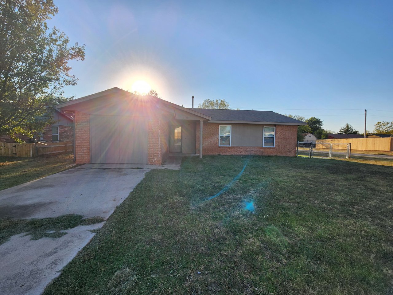1518 Pecan Grove