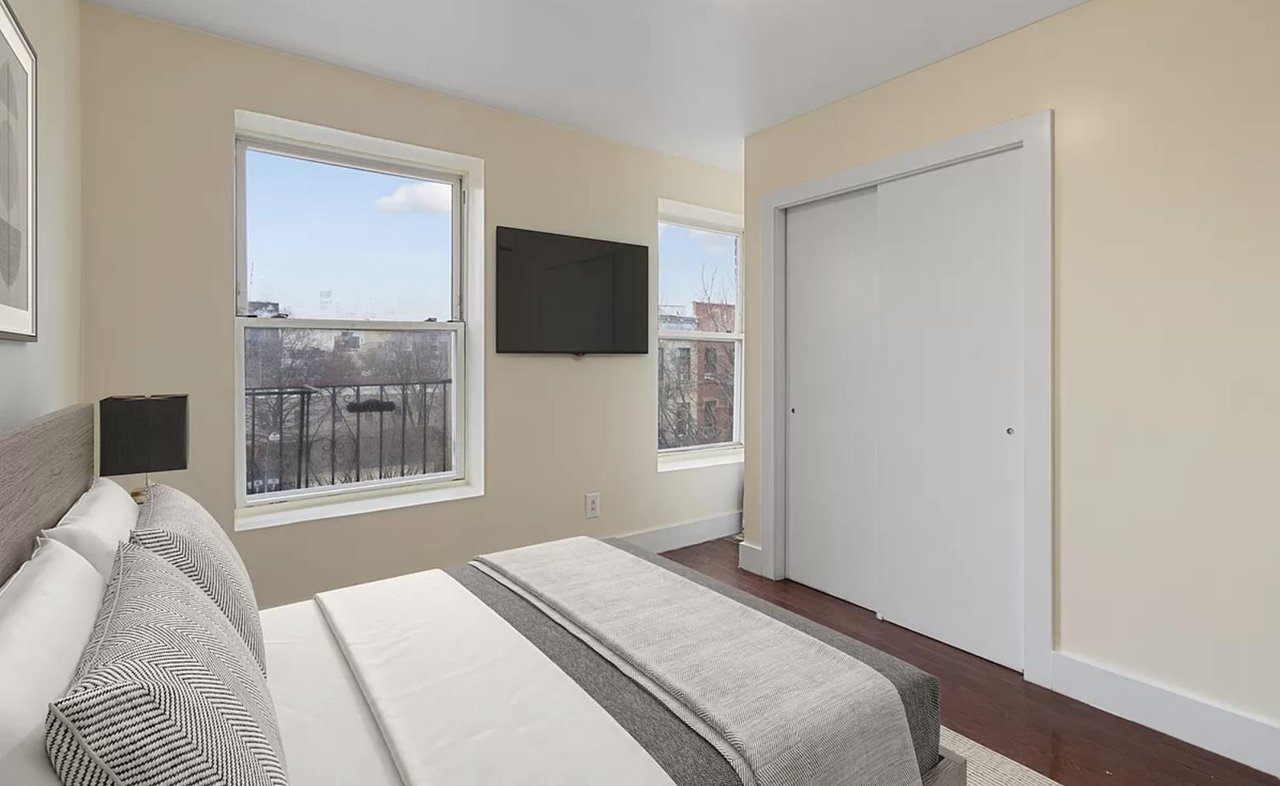 1050 Lafayette Avenue, Apt 8
