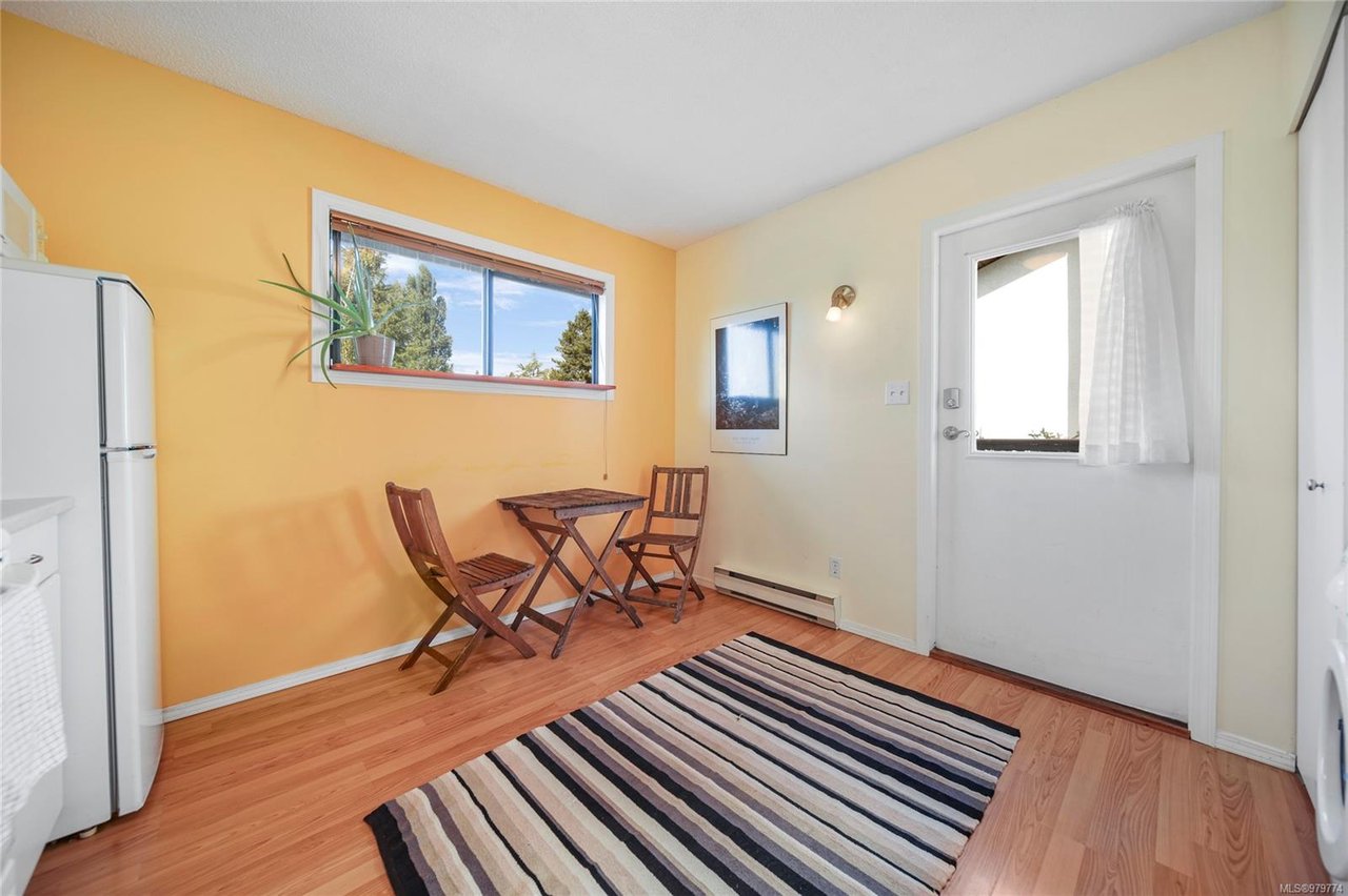 903 Graythorpe Pl