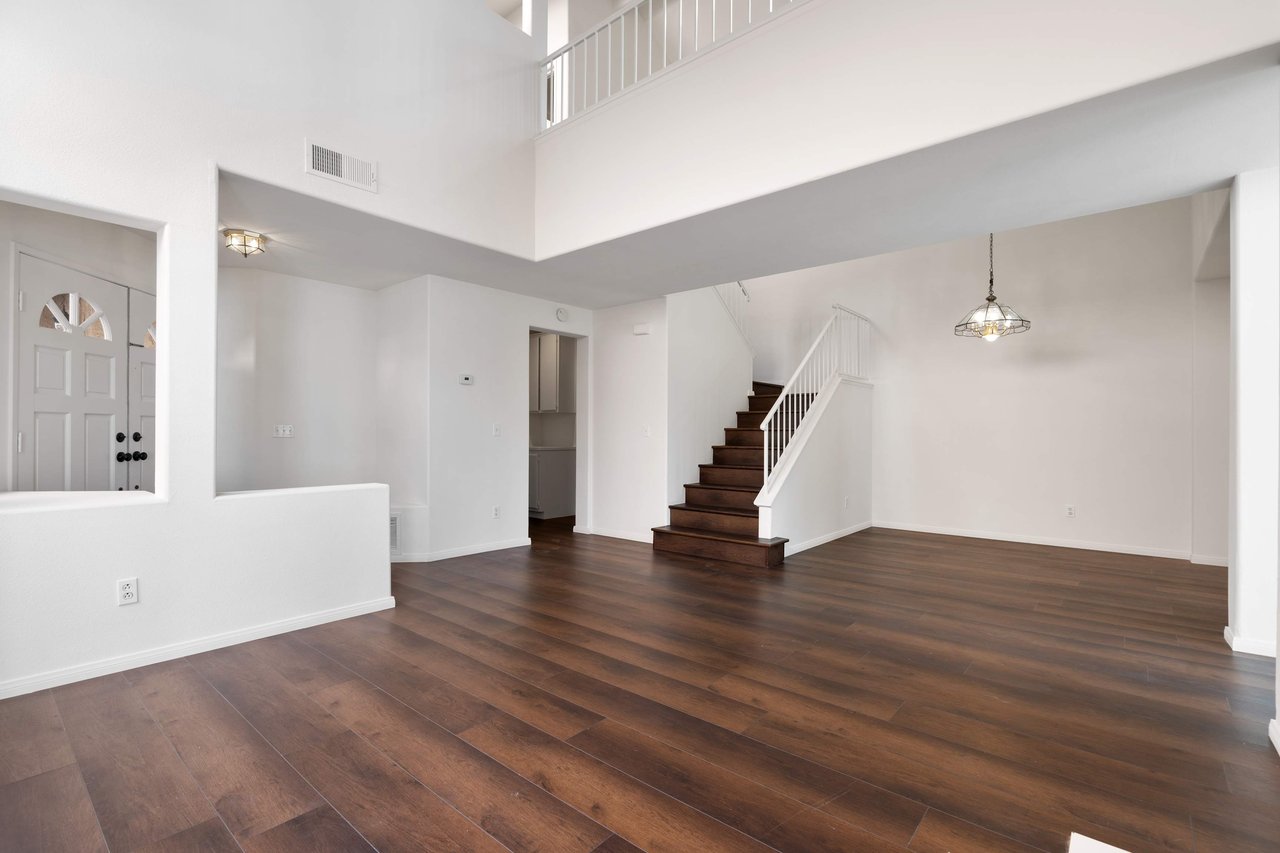1472 Golfcrest Pl
