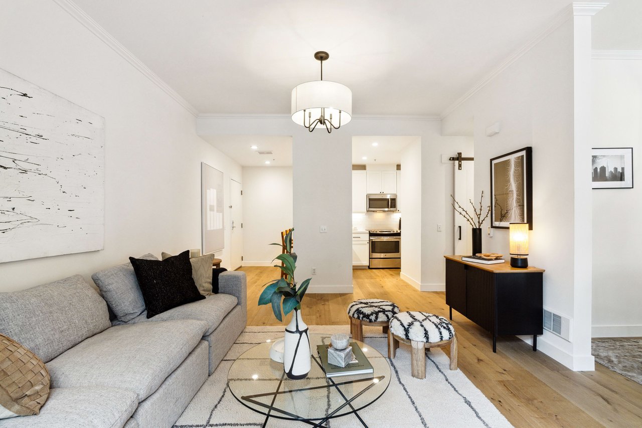 1101 Pacific Ave #203