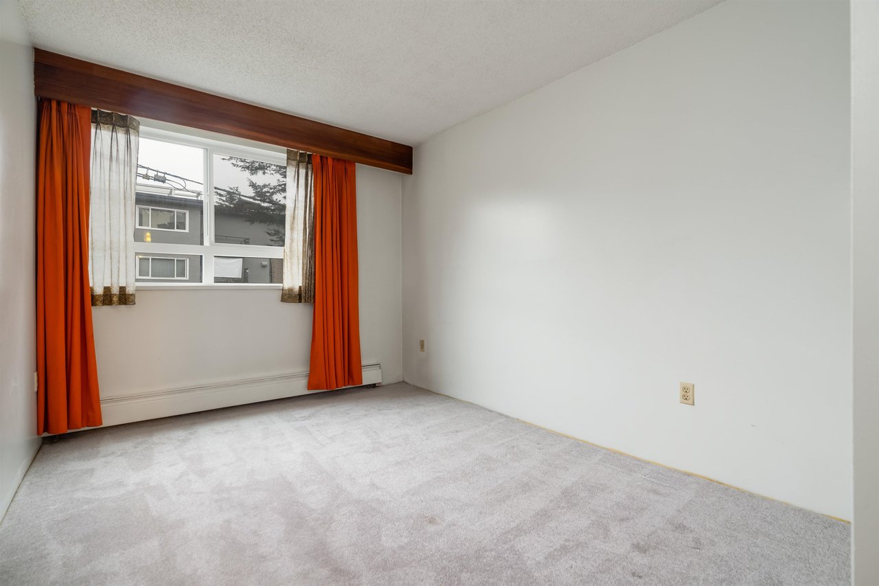 112-319 E 7th Ave