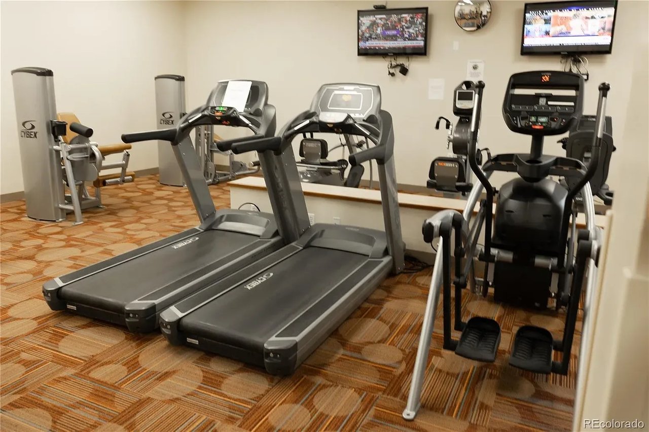 14390 E Marina Drive Unit 207