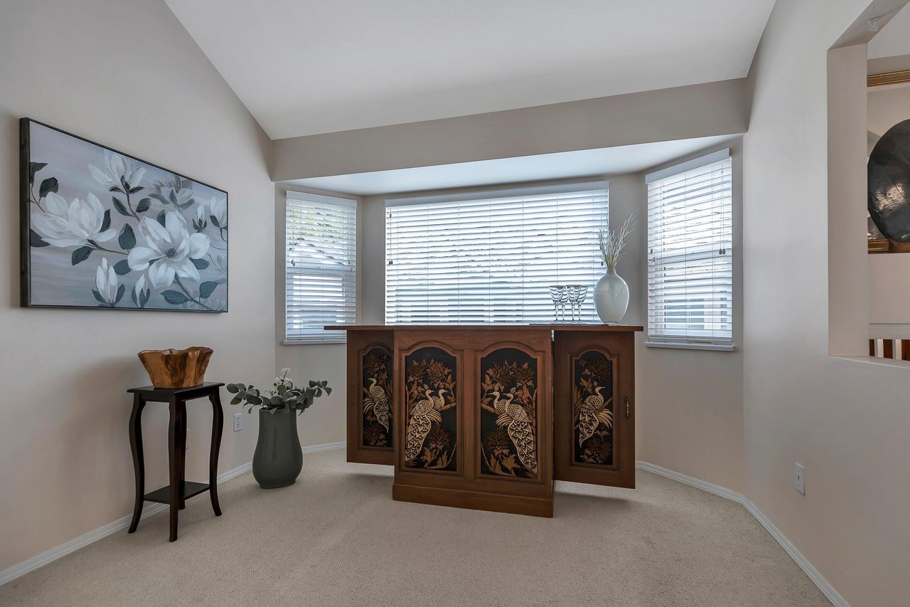 41-101 Parkside Dr