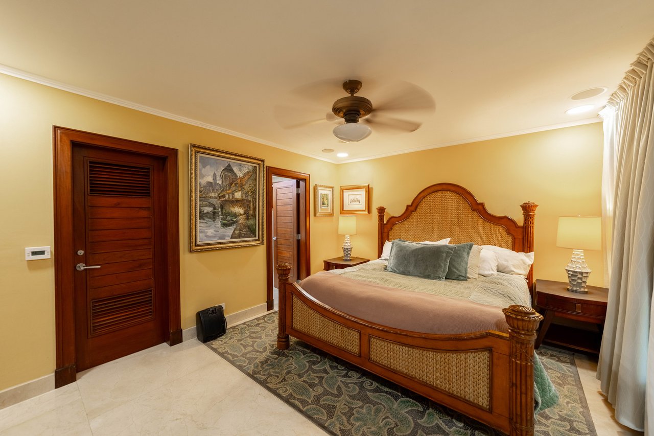 Remodeled Luxury Beach Home, Jaco, Puntarenas
