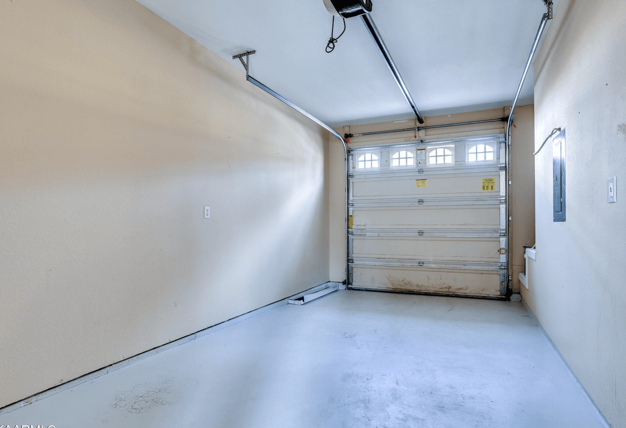 814 Blue Spruce Way