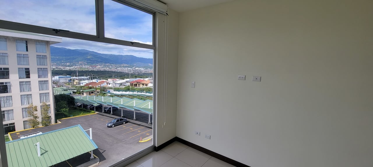 San Marino Tower Condo, Heredia