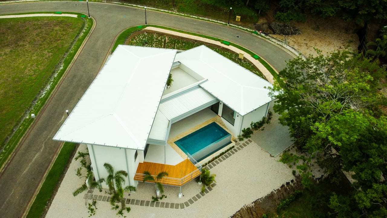 Modern Infinity Pool House, Tamarindo, Guanacaste